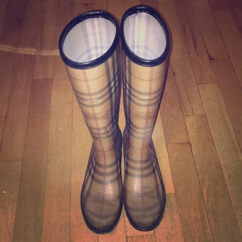 Burberry Plaid Winter Rain Boots - Tan and Black